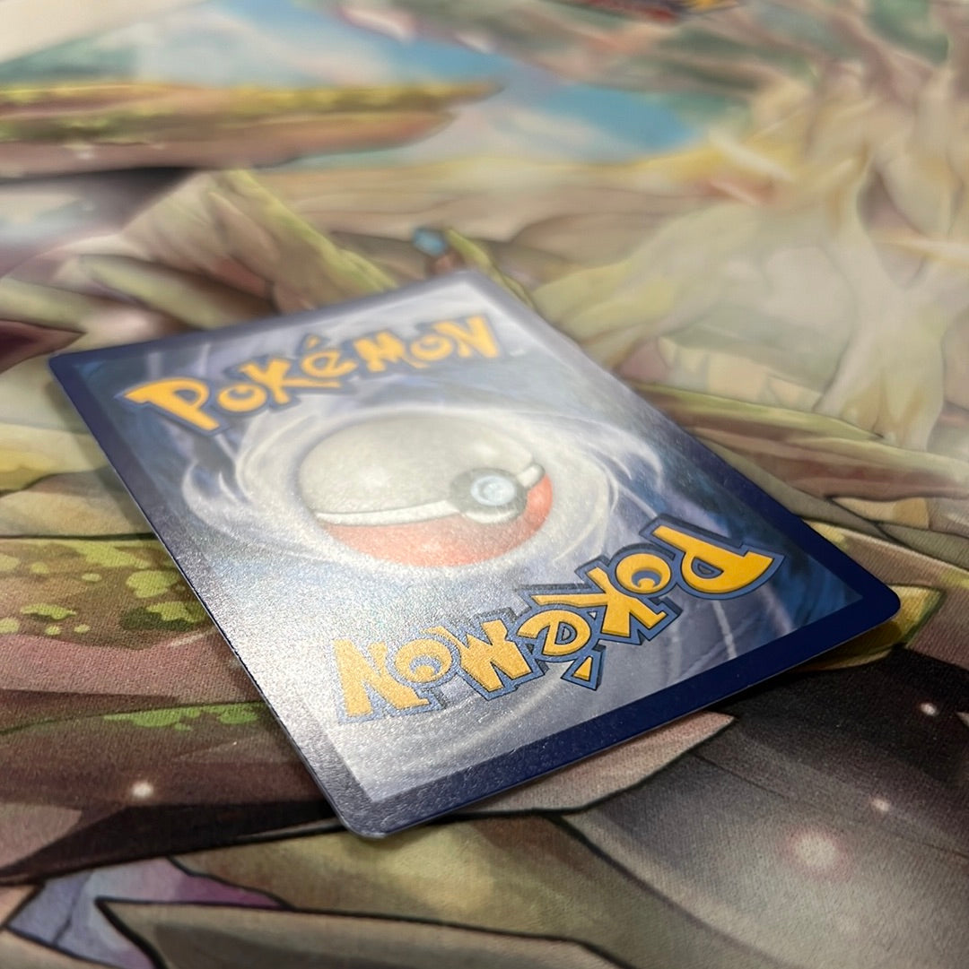 Pokémon: Magikarp 8/18 - Detective Pikachu (Holo Common)