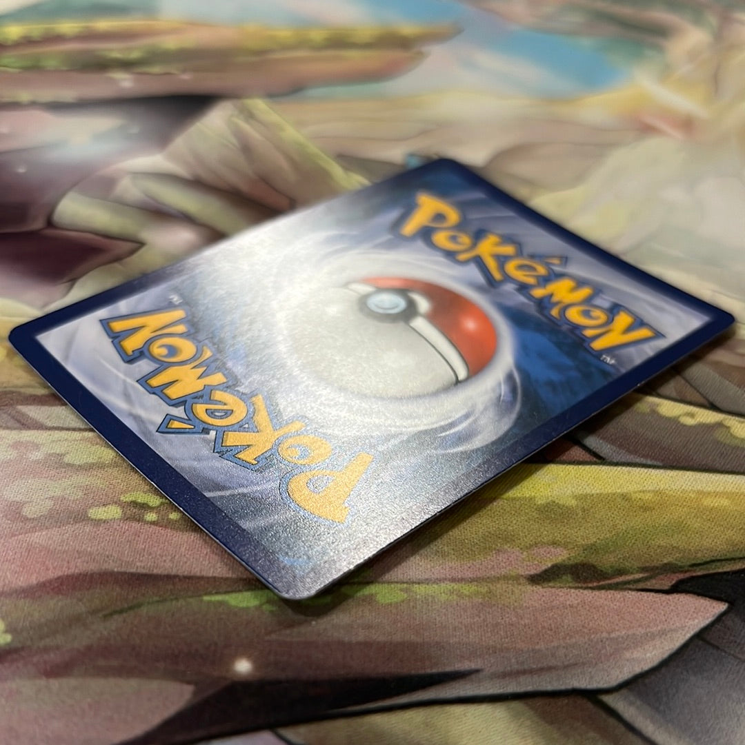 Pokémon: Magikarp 8/18 - Detective Pikachu (Holo Common)