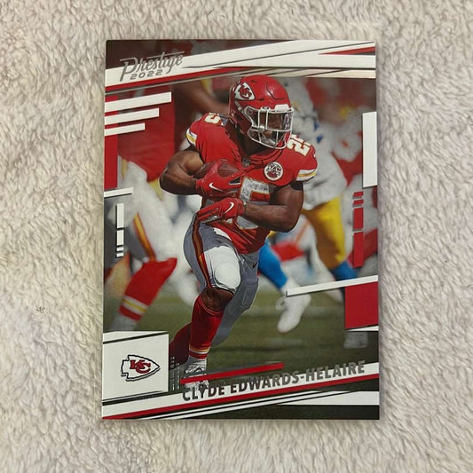 Clyde Edwards-Helaire #142 - 2022 Panini Prestige (Kansas City Chiefs)